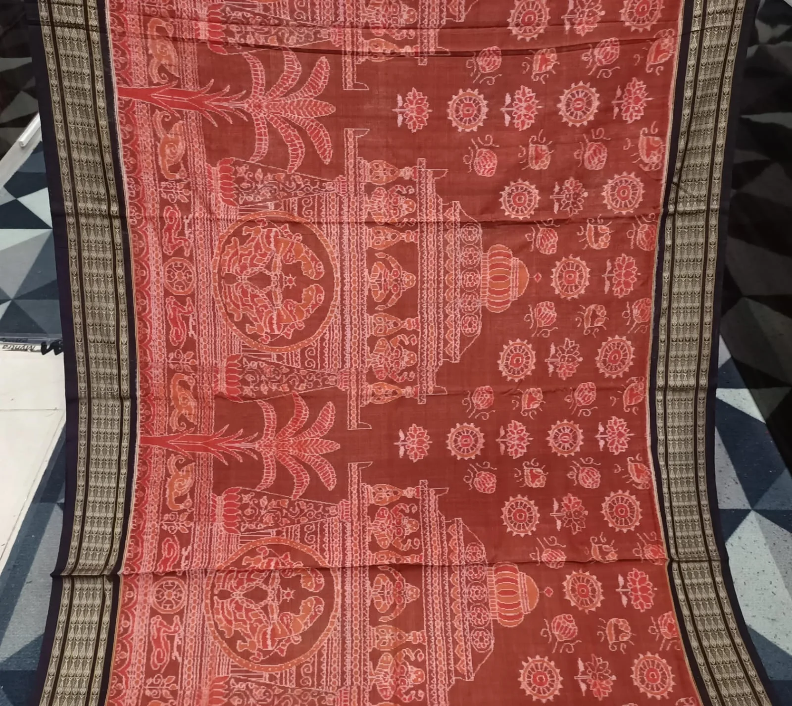 Custom Saree Designs highlighting handcrafted details and cultural inspiration